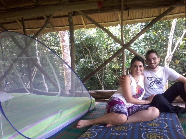 Orangutantreksumatra & Lovely Jungle Lodge Only Book If You Are Treking With Us Bukit Lawang Cameră foto