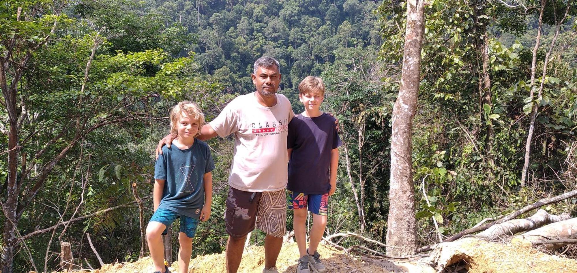 Orangutantreksumatra & Lovely Jungle Lodge Only Book If You Are Treking With Us Bukit Lawang Cameră foto